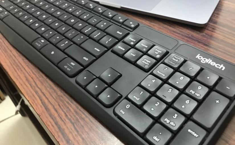 sælge omgive Diplomati Product Review: Logitech K375s – The Wordsmith